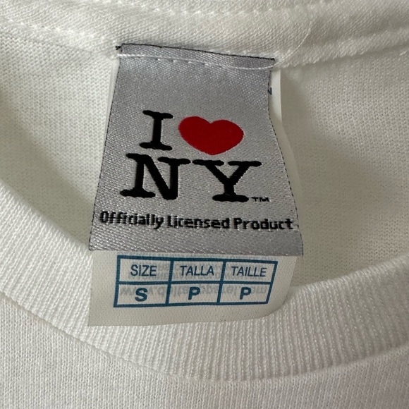 I ♥️ New York White Shirt Sleeves Small TShirt BNWT - Picture 4 of 5